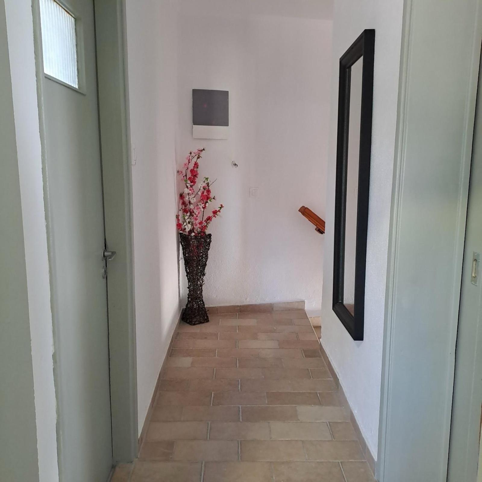 Makri Square Apartment Eksteriør billede